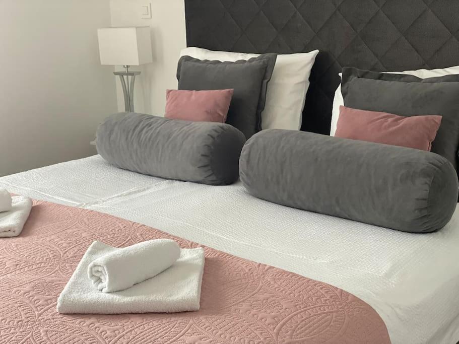New Modern Apt Near Old Town - Private Parking 扎达尔 外观 照片