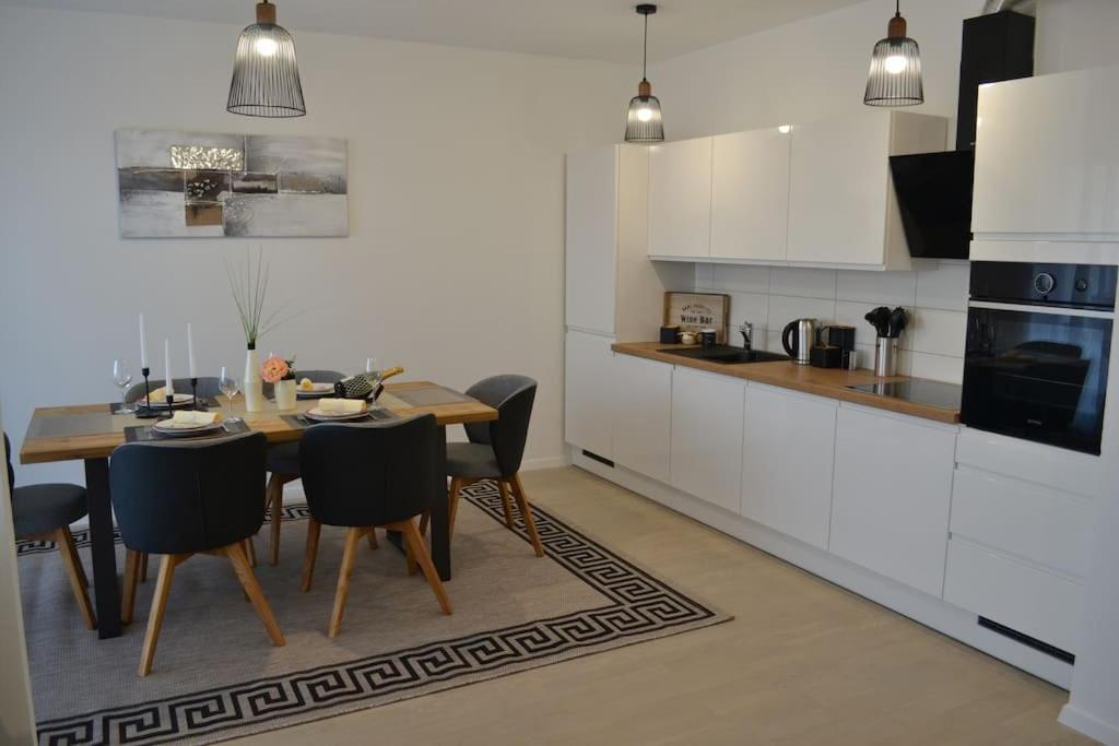 New Modern Apt Near Old Town - Private Parking 扎达尔 外观 照片