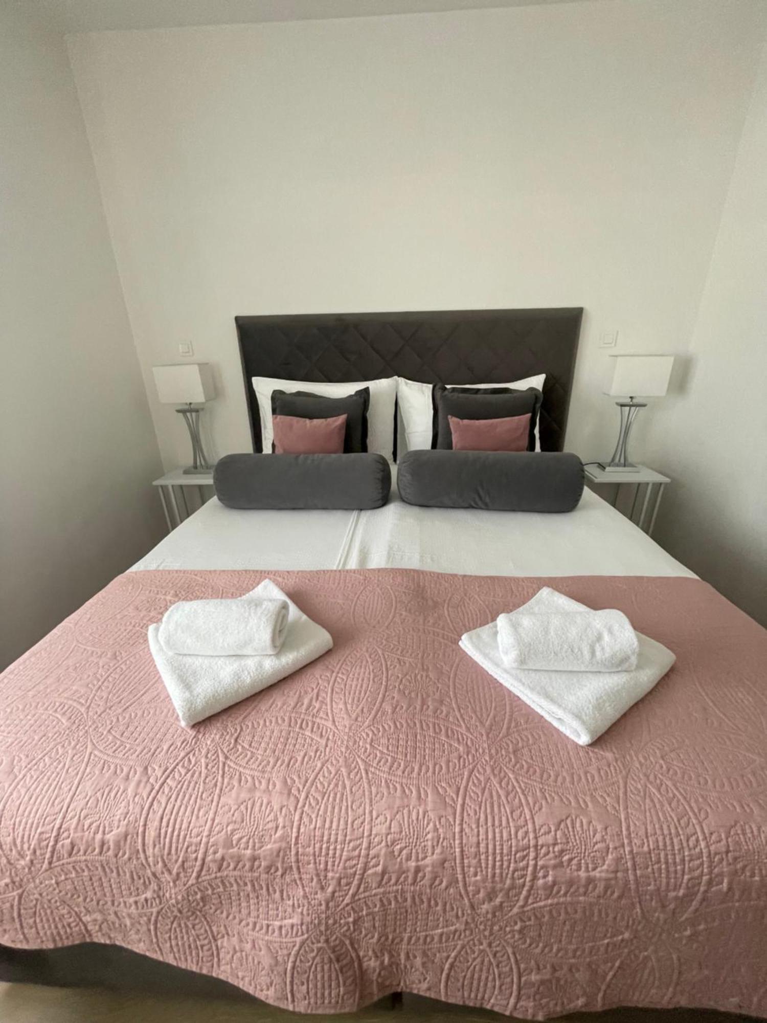 New Modern Apt Near Old Town - Private Parking 扎达尔 外观 照片
